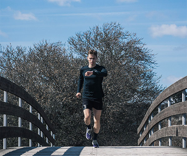 GRASPOR_Running_0003_15-DSC01172